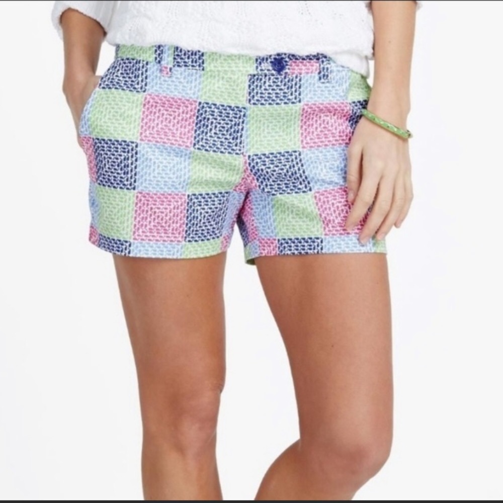 Vineyard Vines Whale Patchwork Daybreak Short - image 1